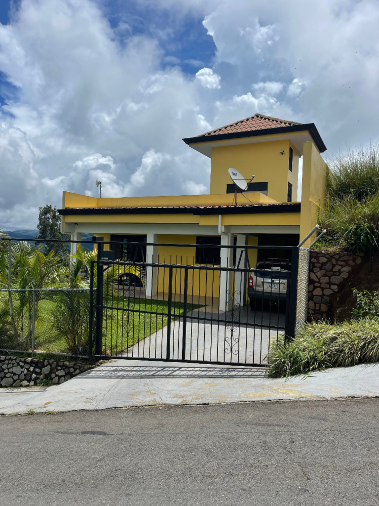 Home for Sale in San Ramon Costa Rica